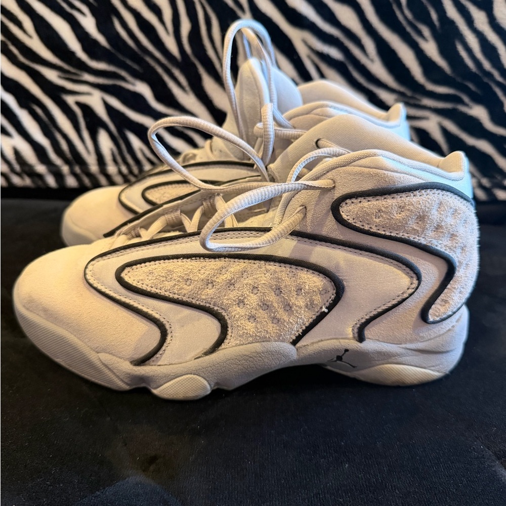 Women’s Jordan basketball shoes